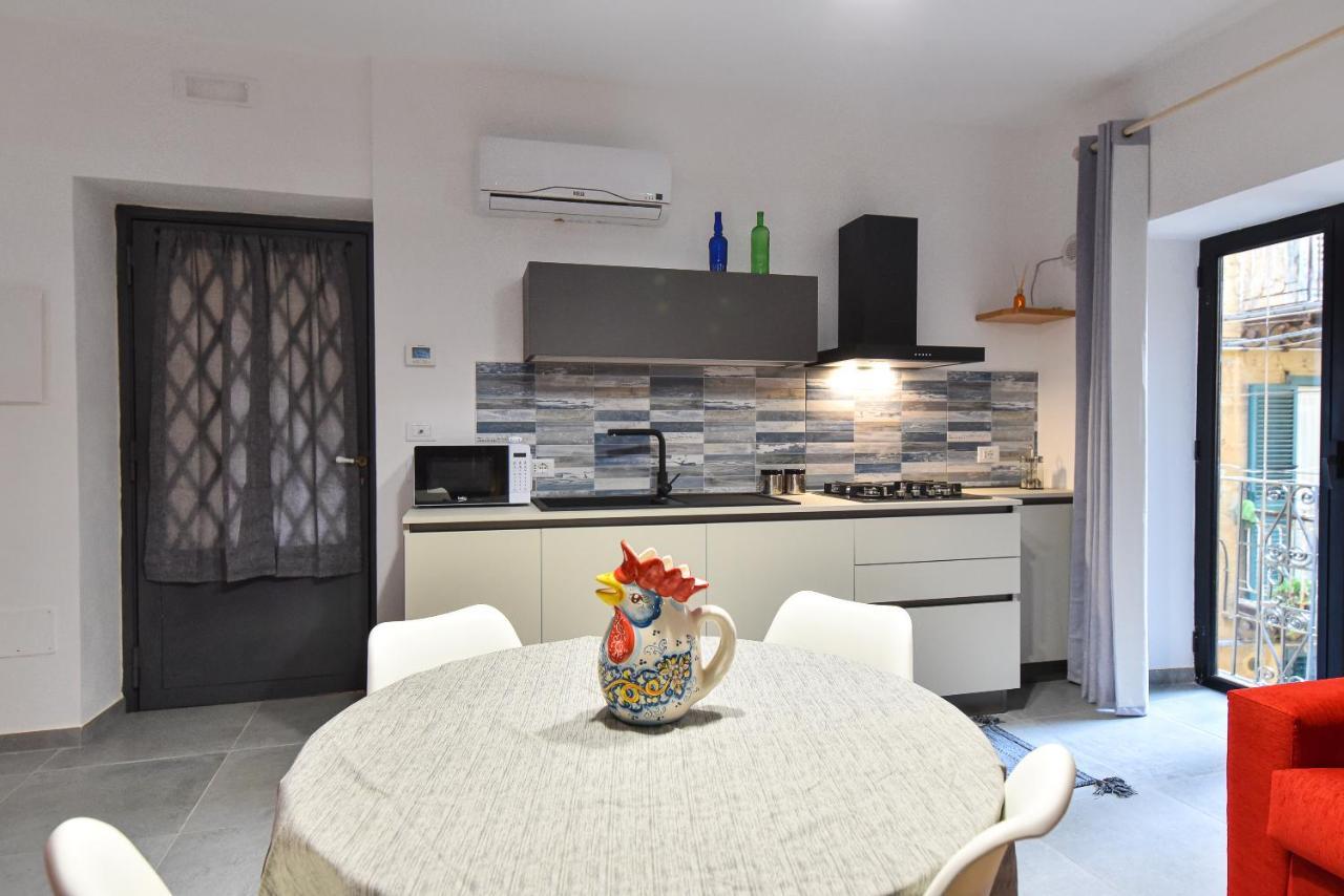 Home Holiday Casanica อากริเจนโต ภายนอก รูปภาพ